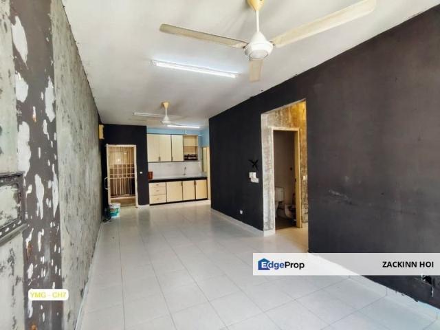 Condominium for sale in Petaling, Alam Impian