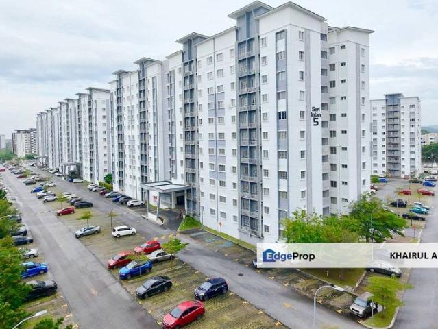 Condominium for sale in Petaling, Alam Impian