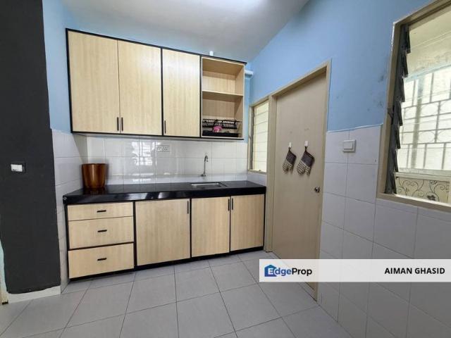 Condominium for sale in Petaling, Alam Impian