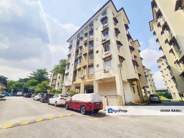 Condominium for sale in Petaling, Alam Impian