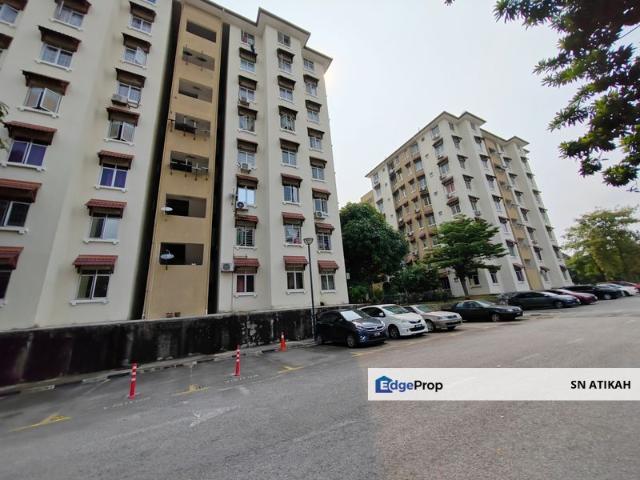 Condominium for sale in Petaling, Alam Impian