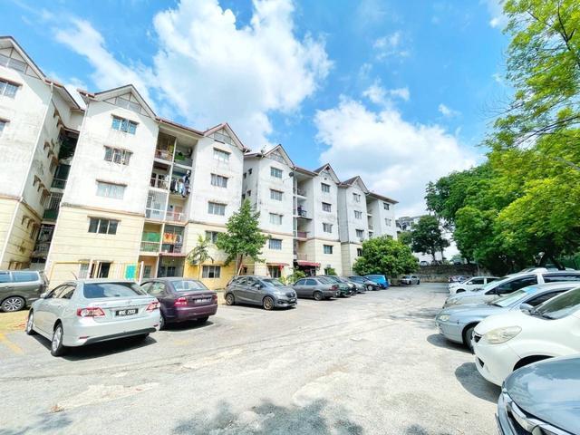 Apartment for sale in Petaling, Subang Jaya