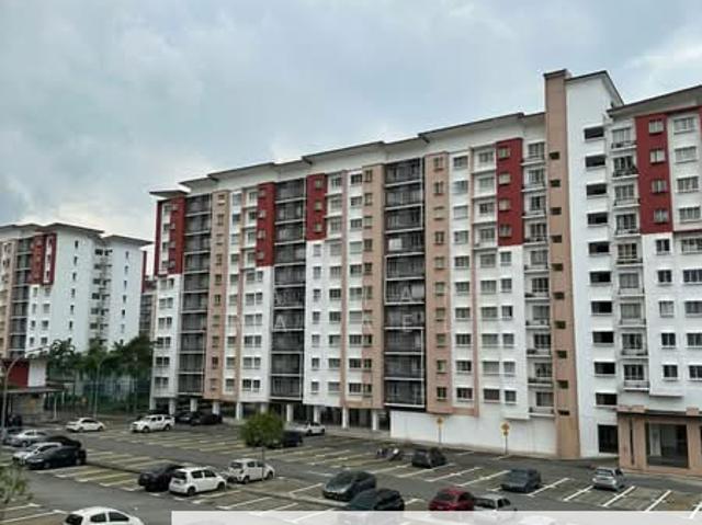 Condominium for sale in Petaling, Alam Impian
