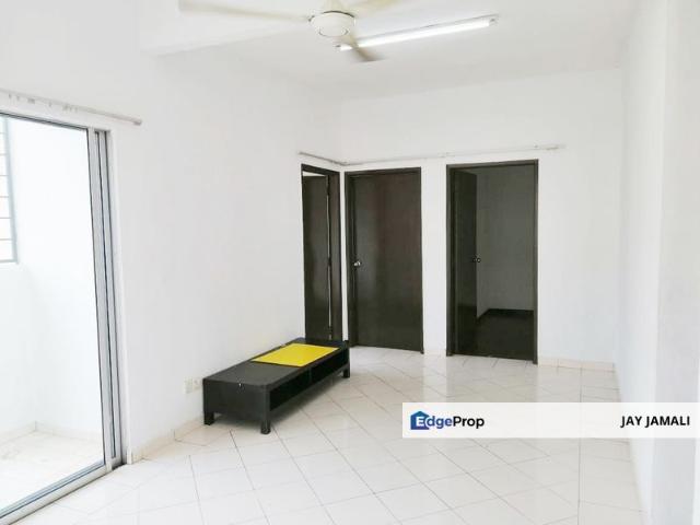 Condominium for sale in Petaling, Subang Jaya