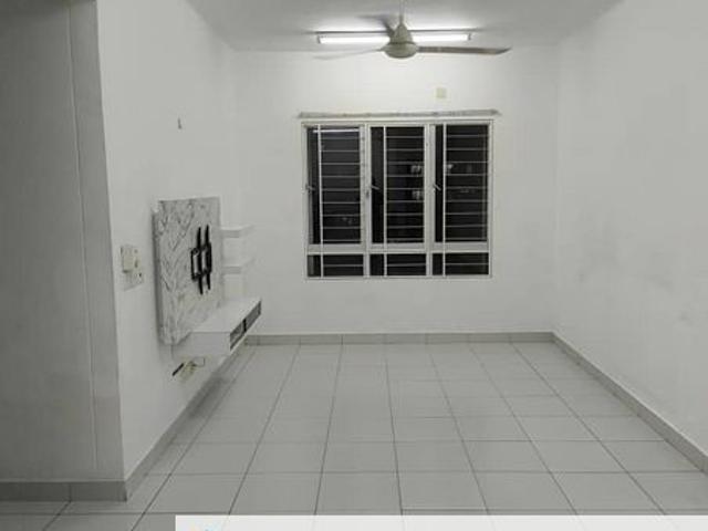 Condominium for sale in Petaling, Alam Impian