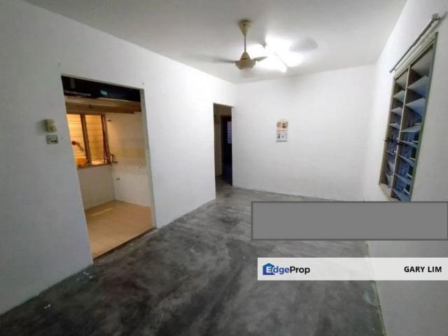 Flat for rent in Petaling, Subang Jaya