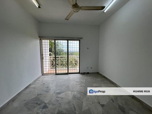 Condominium for sale in Petaling, Subang Jaya
