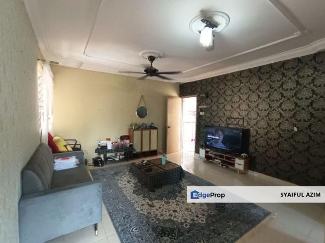 Flat for sale in Petaling, Subang Jaya