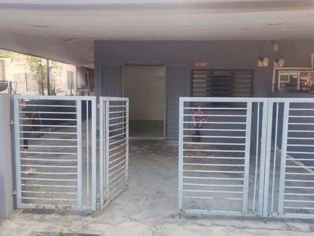 Terraced House for rent in Petaling, Subang Jaya