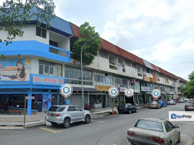 Shop for rent in Petaling, Subang Jaya