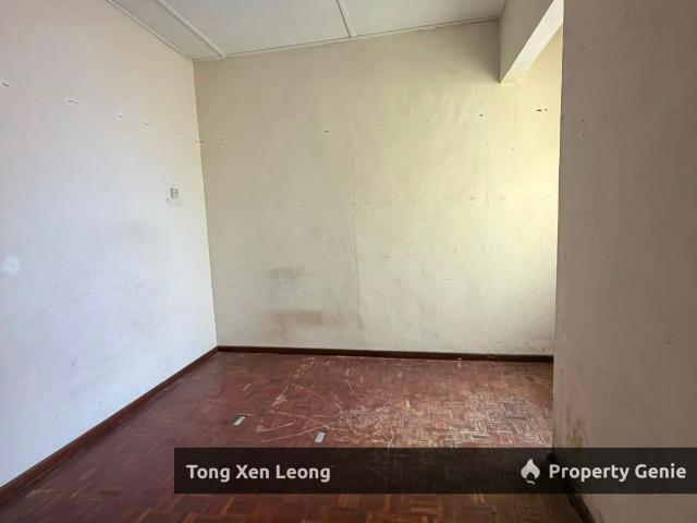 Apartment for sale in Malaka