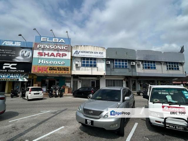 Shop for sale in Perak, Manjung
