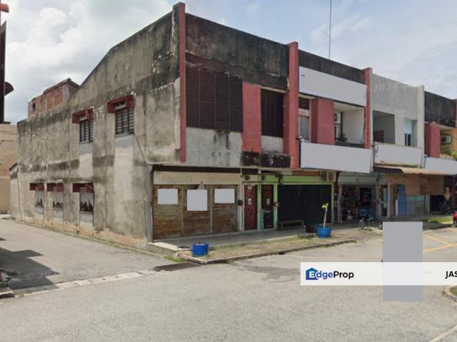 Shop for sale in Perak, Manjung