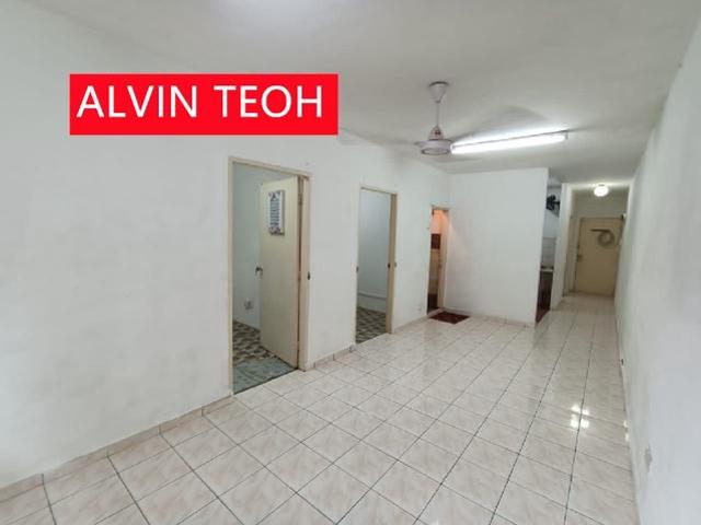 Flat for sale in Petaling, Subang Jaya