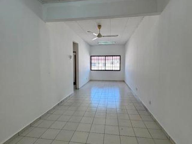 Apartment for sale in Gelang Patah, Iskandar Puteri