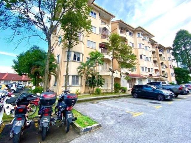 Apartment for sale in Petaling, Subang Jaya