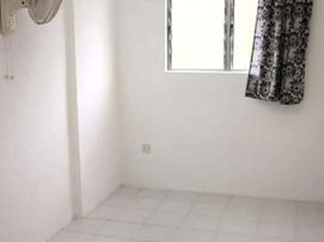Flat for sale in Barat Daya, George Town