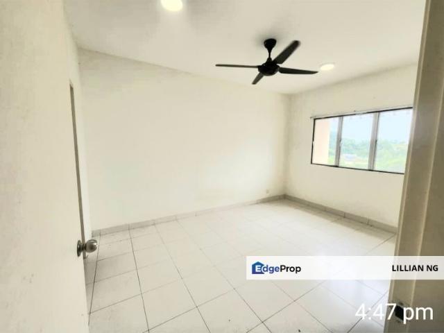 Condominium for sale in Petaling, Alam Impian