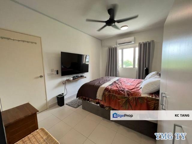 Condominium for sale in Petaling, Alam Impian