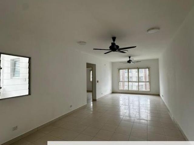 Flat for sale in Petaling, Alam Impian