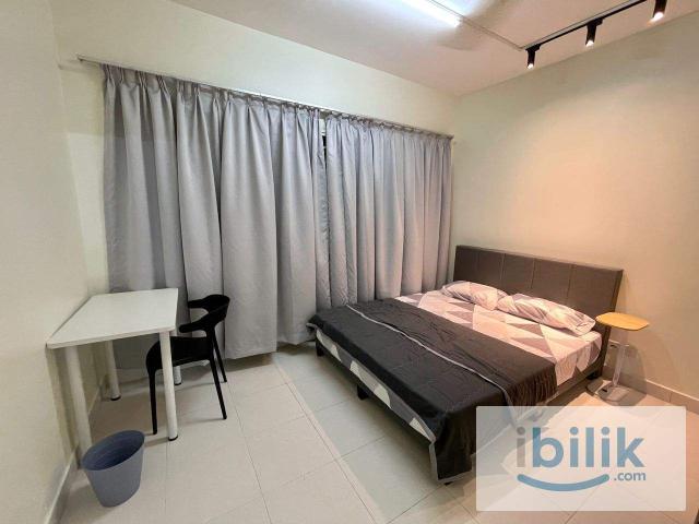 Room for rent in Petaling, Alam Impian