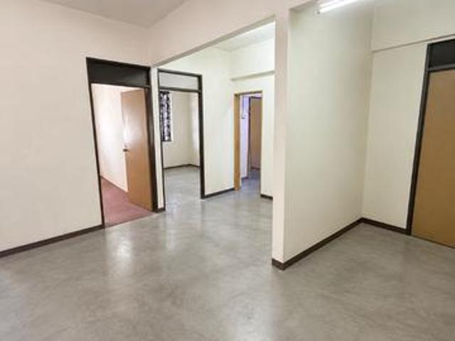 Apartment for sale in Mukim 13, Georgetown