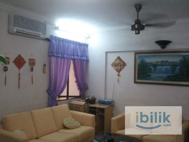 Room for rent in Mukim 13, Georgetown
