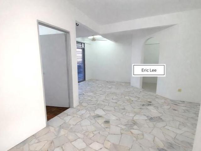 Apartment for sale in Wellesley, Penang
