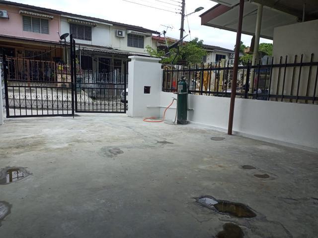 Terraced House for rent in Country Heights Damansara, Kuala Lumpur