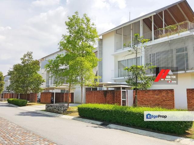 House for sale in Petaling, Damansara Damai