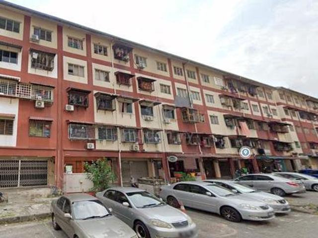 Apartment for sale in Kajang, Langat