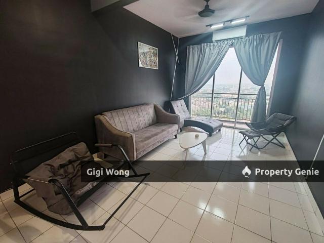 Condominium for rent in Malaka