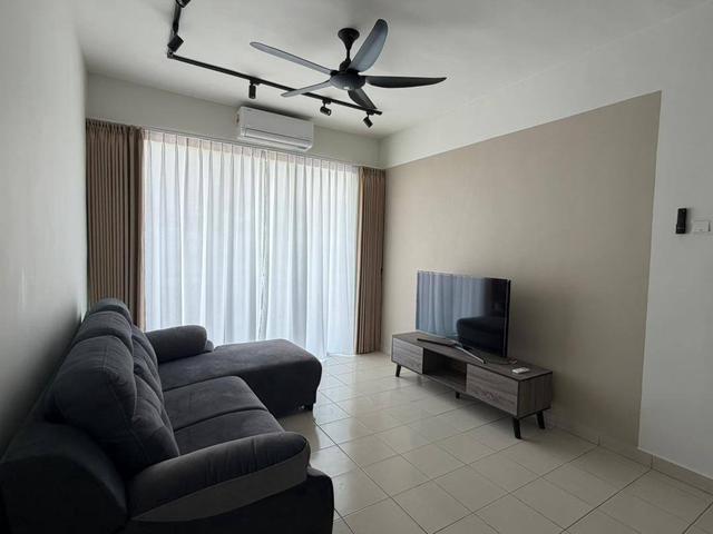 Condominium for rent in Malaka