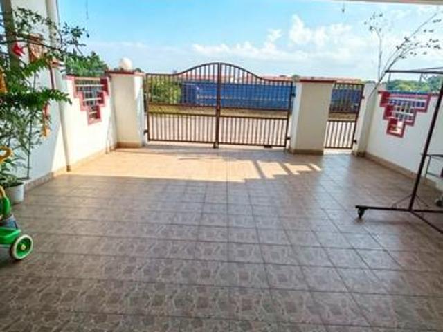Terraced House for sale in Kuantan