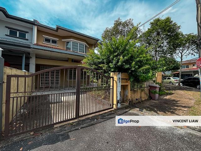 House for sale in Petaling, Damansara Damai