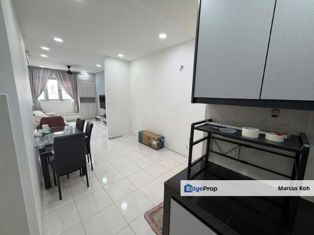 Condominium for rent in Country Heights Damansara, Kuala Lumpur
