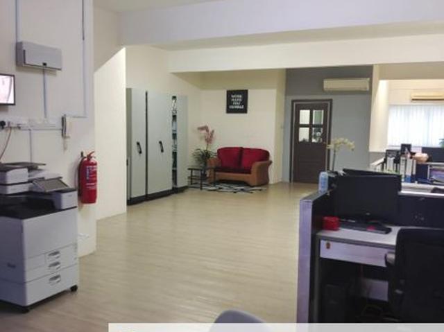 Shop for rent in Petaling, Alam Impian