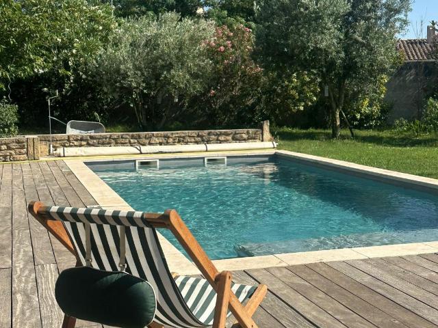Maison vente à Carpentras, Sérignan-du-comtat
