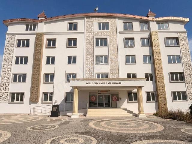 Gedik Mahallesi, Serik içerisinde kiralık Bina