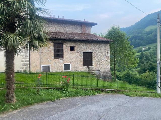 Terreno in vendita a Comunità Montana della Valle Brembana, Serina