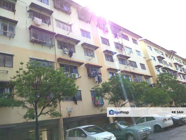 Flat for sale in Kajang, Langat
