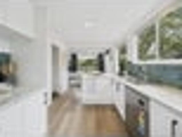 House for sale in Days Bay, Wellington