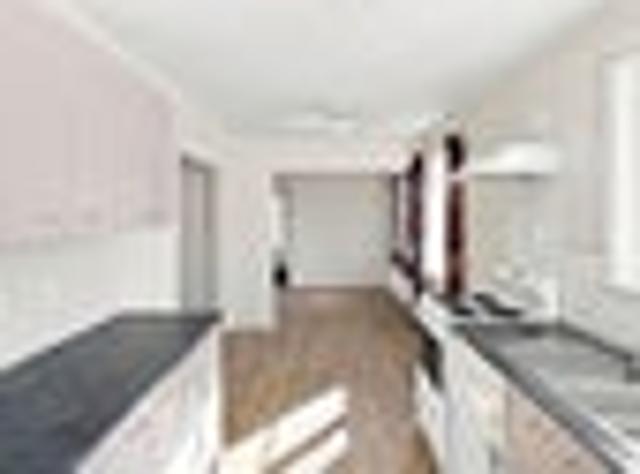 House for sale in Chaslands, Canterbury