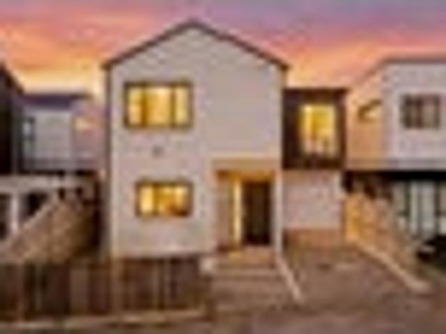 House for sale in Paremoremo, Oroua County