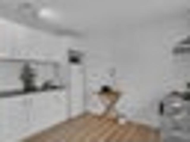 Apartment for sale in Chaslands, Canterbury