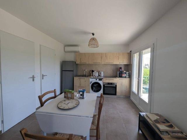 Studio location à Terasses de Sargnac, Sernhac