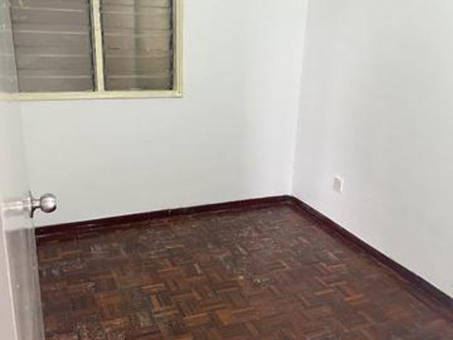 Apartment for sale in Petaling, Subang Jaya