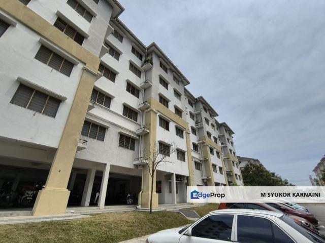 Condominium for sale in Petaling, Alam Impian