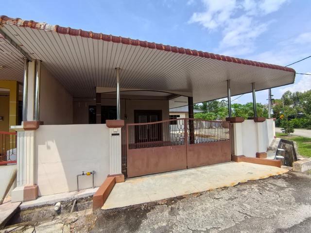 Terraced House for sale in Tangkak, Johor