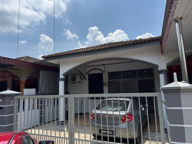 Terraced House for sale in Tangkak, Johor